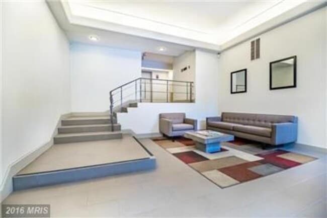 Photo - 1825 T St NW