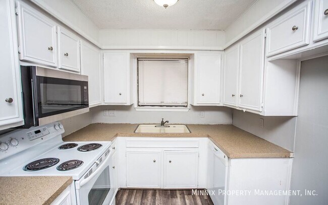 Photo - 7402 Waco Ave Unidad B