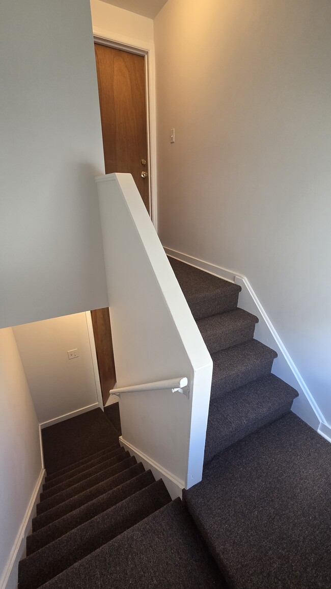 Photo - 247 School St