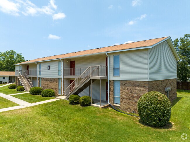 Building - Meadowwood Apartments