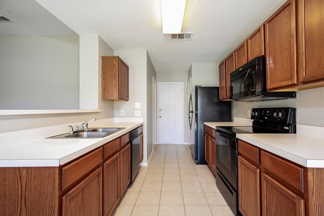 Photo - 1308 Wintercreek Dr