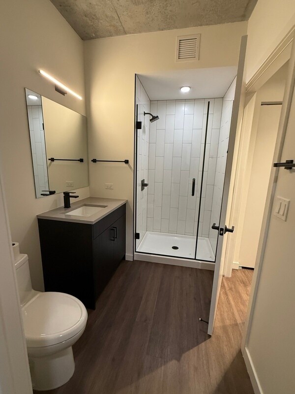 760 N Hudson Ave Unit 720
