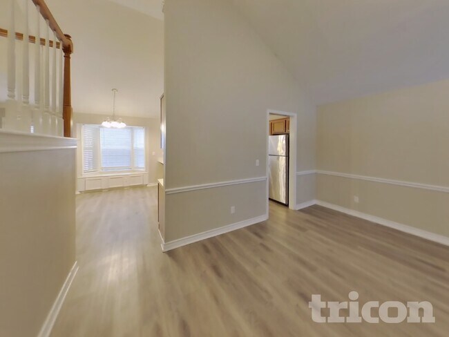 Photo - 1220 Idlewood