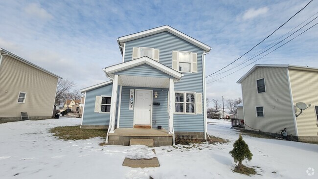 Building Photo - 1229 5th St NE Rental