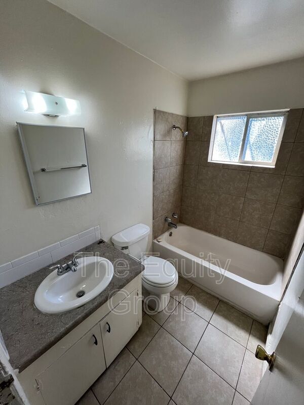 Photo - 415 W Westfield Ave