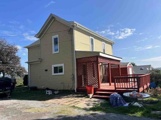 Photo - 1617 W 9th St