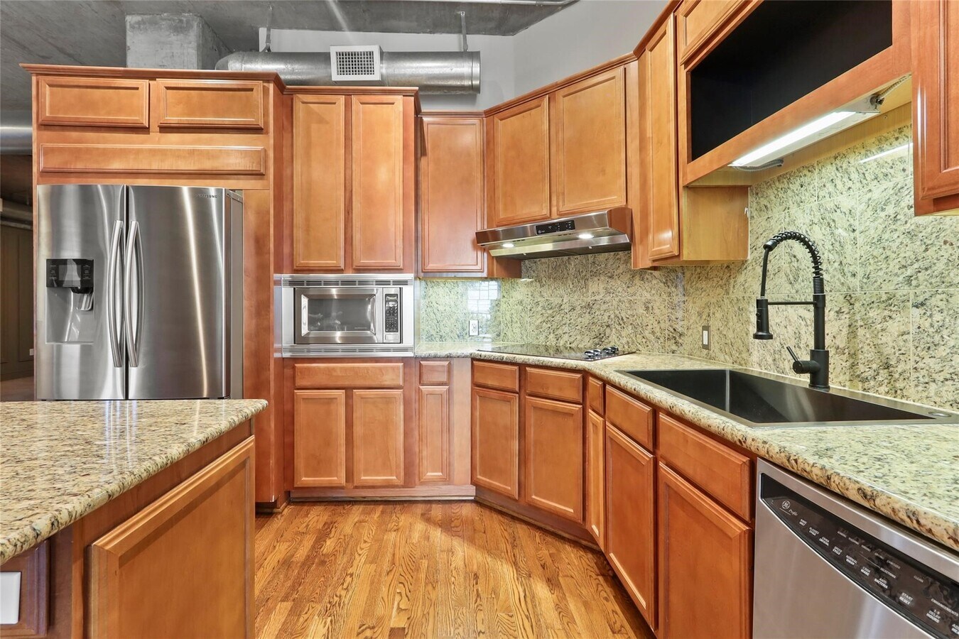 Photo - 1616 Fountain View Dr Unit 209