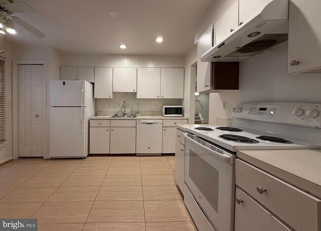 Photo - 7136 Swansong Wy