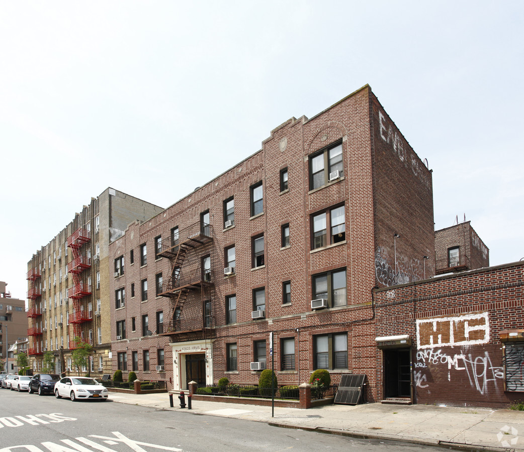 Kings Arms - Kings Arms Apartments