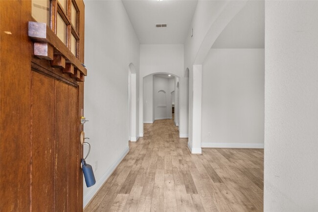 Building Photo - 3622 Pasteur Ln Rental