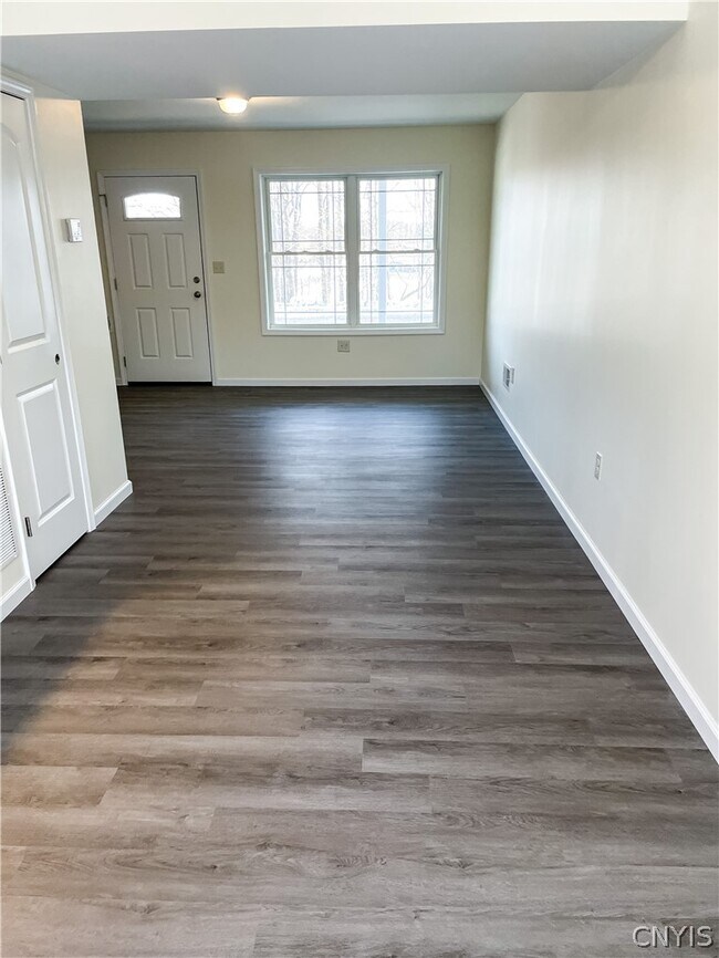 Photo - 5553 W Main St