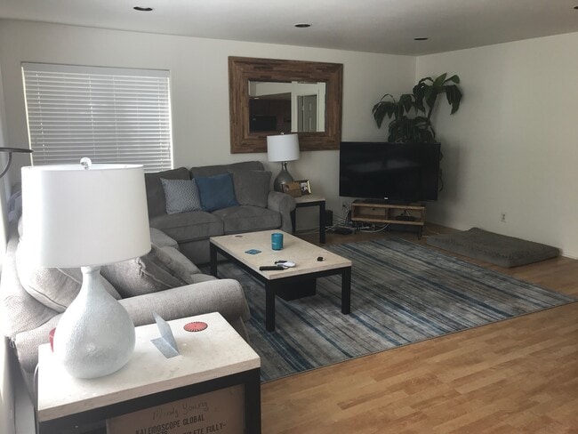 Livingroom - 17 Voyage St Unit A