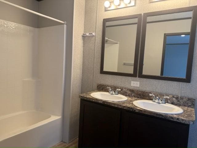 Photo - 409 Starling Ln