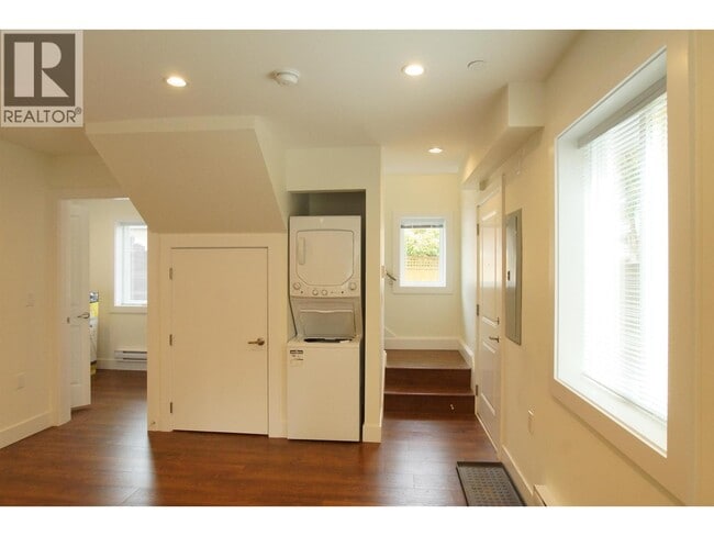 Photo - 4641 W 8th Ave