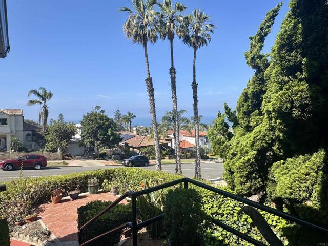 Photo - 4452 Orchard Ave