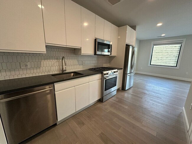 Building Photo - 160 Princeton St Unit 152-503 Rental