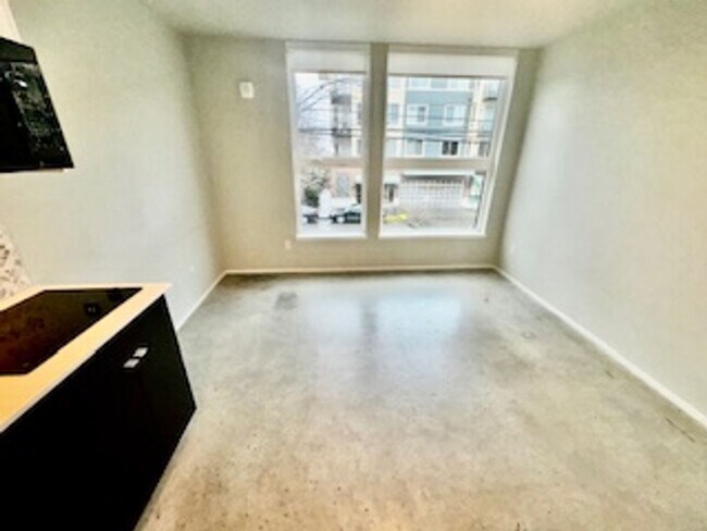 Photo - Phinney Flats