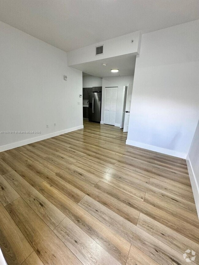 Building Photo - 1021 NW 1st St Unit 101 Rental