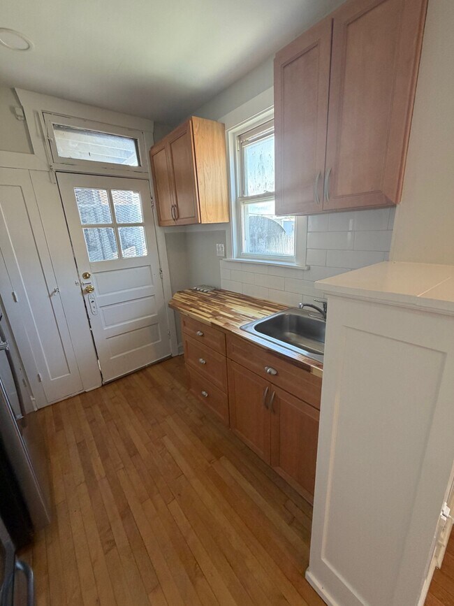 Photo - 5301 W Barry Ave Unit 3050-2