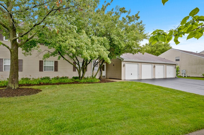 Building Photo - 96 Gant Cir Unit H