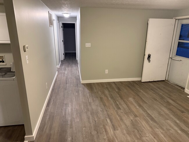 Photo - 1609 Marvin Dr