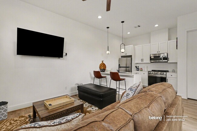 Photo - 203 Danna Ln Unit D