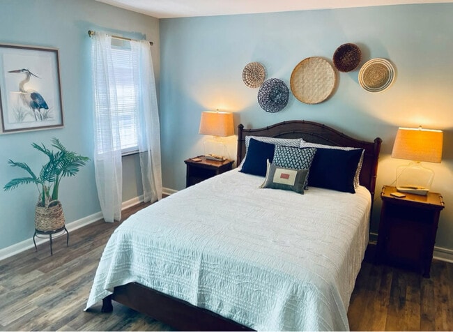 Photo - 6840 Blue Heron Blvd Unit 106