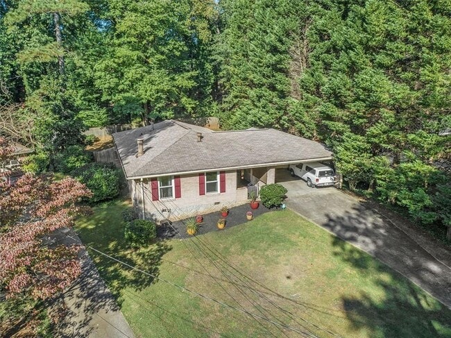 Photo - 1220 Blueberry Trail