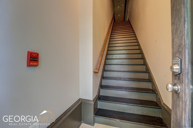 Photo - 4173 Raphael Street