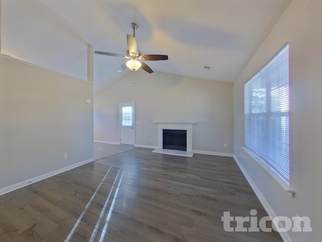 Photo - 500 Rockhaven Dr