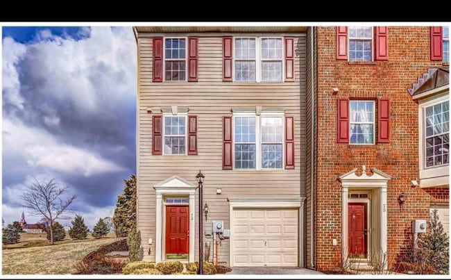 Photo - 73 Messina Ct