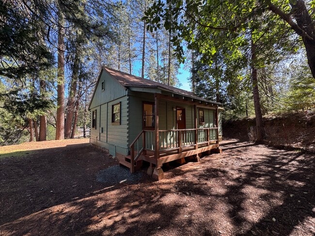 Photo - 1092 Winton Rd