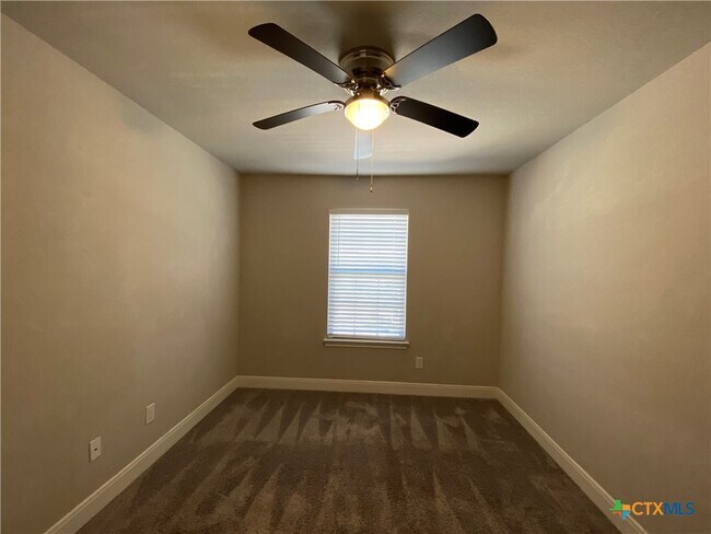 Photo - 2028 Rueben Rd