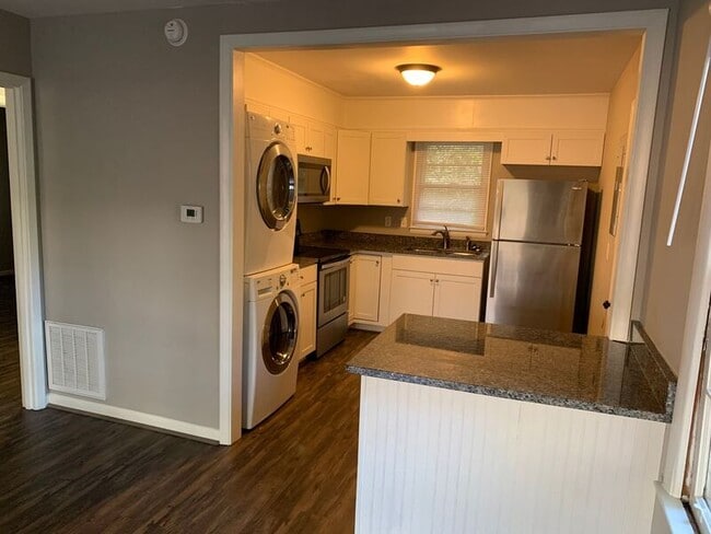 Photo - 2229 S Milledge Ave