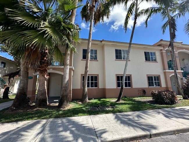 Photo - 1261 SE 31st Ct Unit 201