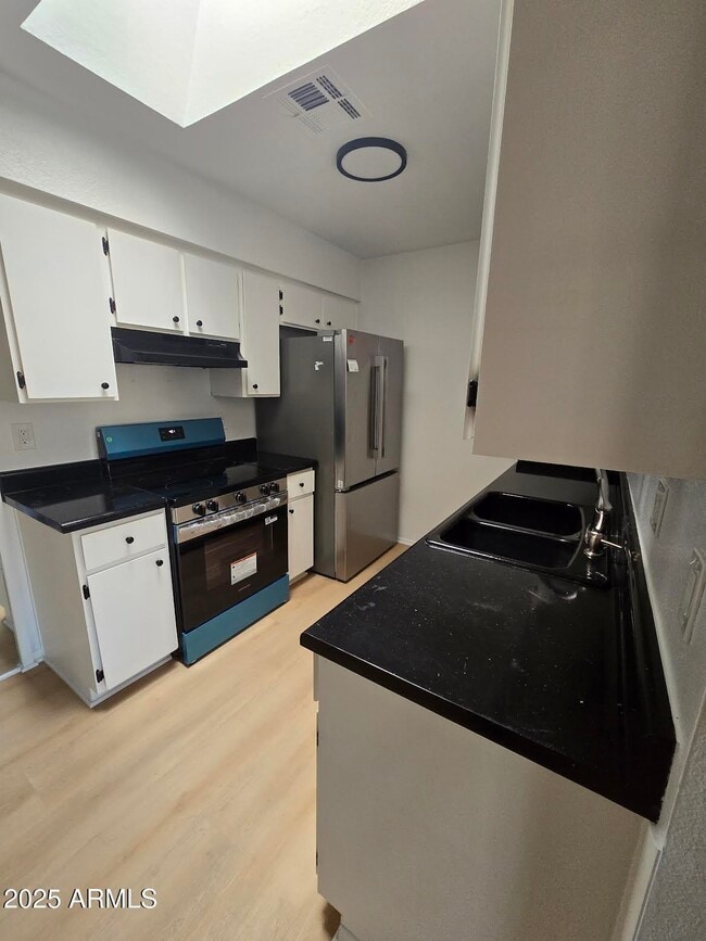 Photo - 97 N Cooper Rd