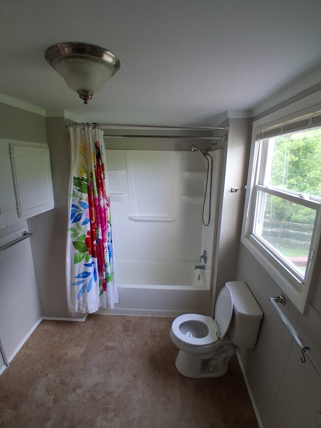 Photo - 7011 B Kimmel Rd
