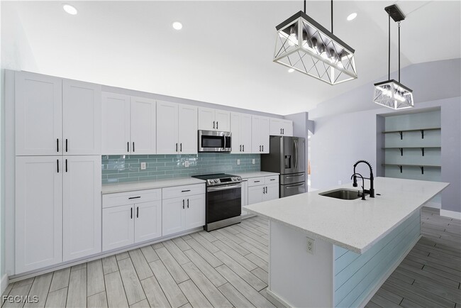 Photo - 1134 NE 4th Pl