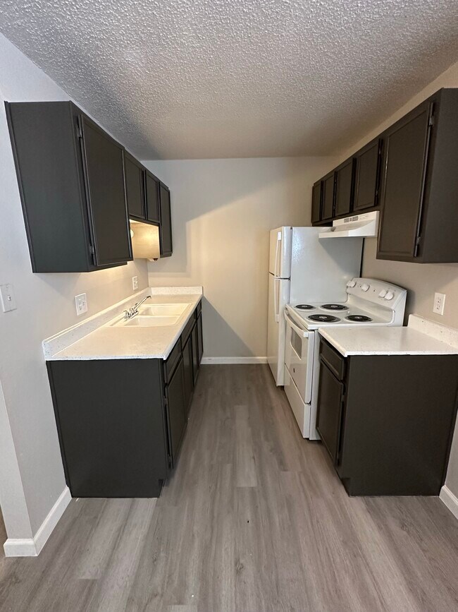 The Coachlight Apartments