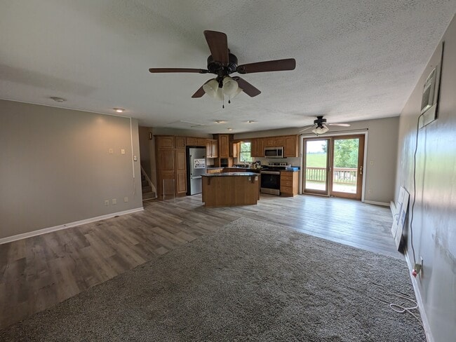 335 Cornertown Rd