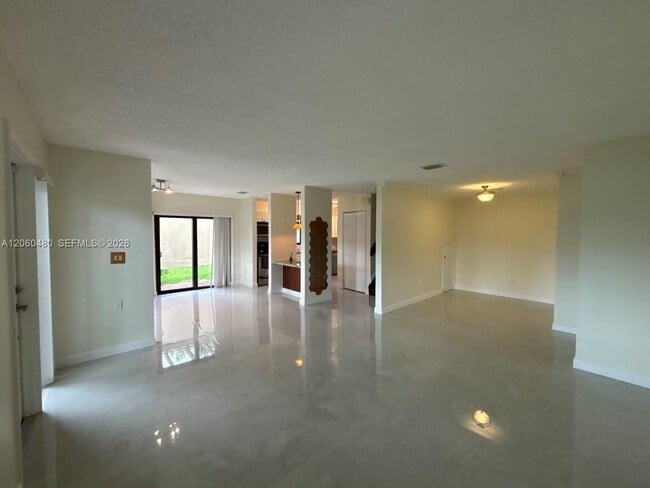 Photo - 6900 NW 169th St Unit 137G
