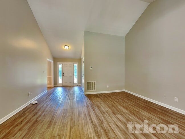 Photo - 46 Albemarle Dr