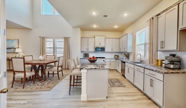 Photo - 833 Concan Dr