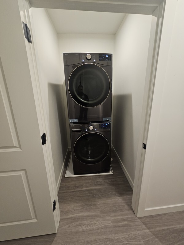 Photo - 895 E Antelope Dr