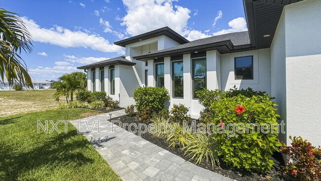 Photo - 121 NW 38th Ave