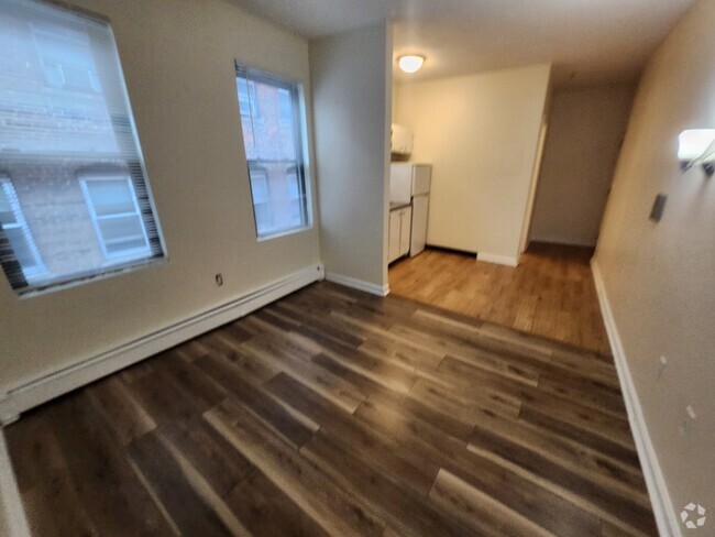 Building Photo - 59 S Huntington Ave Unit 5 Rental