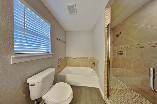 Photo - 11703 Sunny Stream Dr