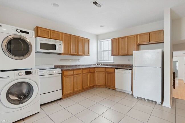 4 br, 2 bath Triplex - 1708 N 18TH ST Unit C - 4 br, 2 bath Triplex - 1708 N 18TH ST Condo Unit C Unit C