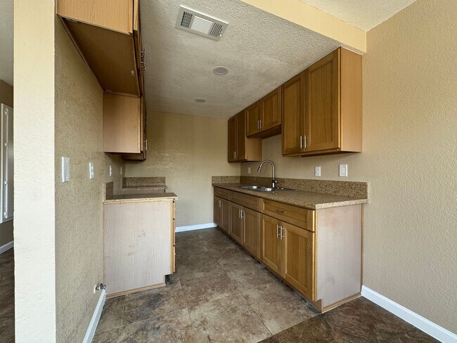 Photo - Two Bedroom One Bathroom Apartment in San Bernardino Unidad 4