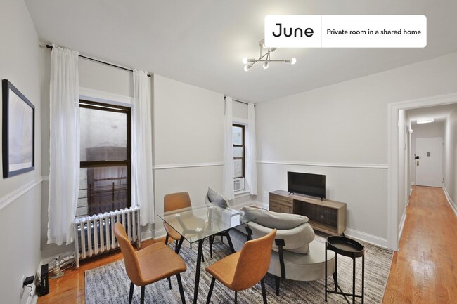 Private bedroom in 4 bed/1 bath Home - Private bedroom in 4 bed/1 bath Home Unidad C